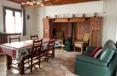 Meneslies House | Chez ma tante