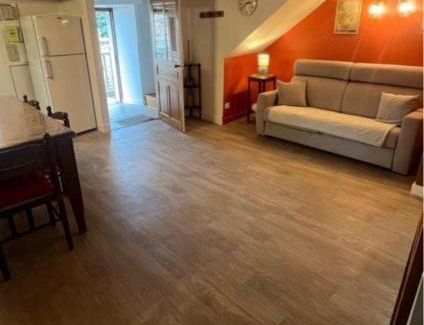 Tours-sur-Meymont Apartment | Chez Nanou