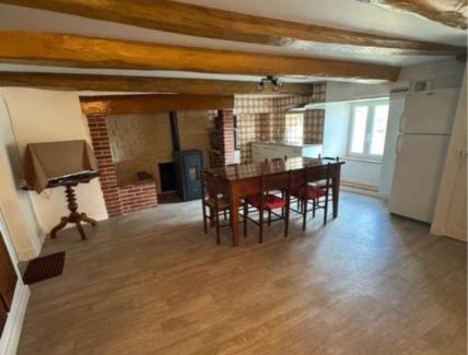 Tours-sur-Meymont Apartment | Chez Nanou