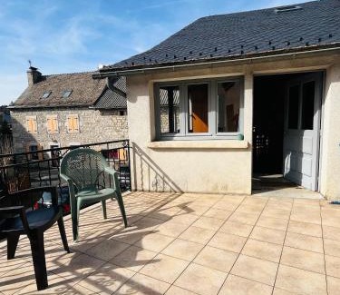 Saint-Sauveur-de-Peyre House | Chez Routcho