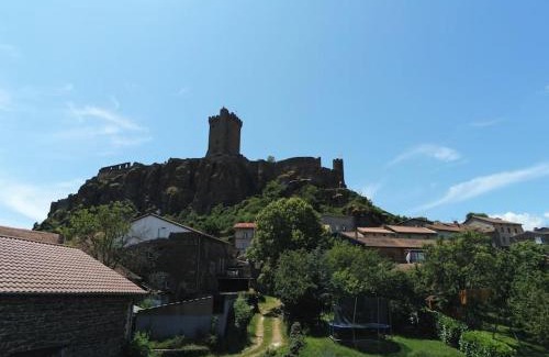 Polignac Apartment | Chez Serge et Annie