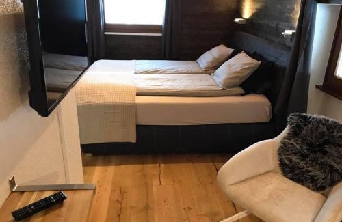 Saint-Pierre-de-Clages Bed & Breakfast | Chez Stéphane et Maria