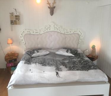 Lohn-Ammannsegg Bed & Breakfast | Chez Sven - Studio 'Le Grand'