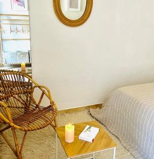 Ussel Apartment | Chez Ulysse studio entièrement rénové et au calme