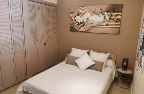 Entrevaux Apartment | Chez Véro et Bernard