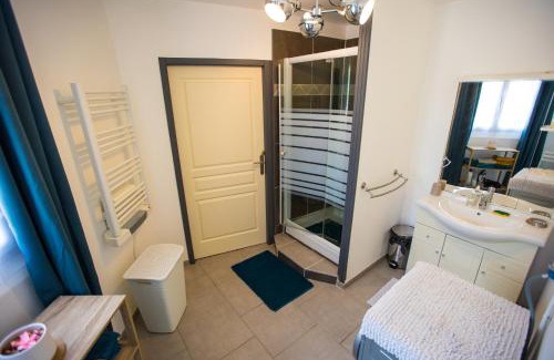 Les Assions Apartment | CHEZ Xavier