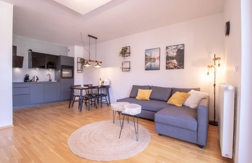 Bohinjska Bistrica Apartment | Chic 1-bedroom with WiFi and AC in charming Bohinj