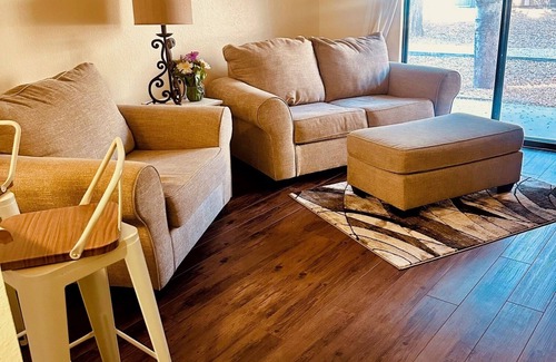 East Mesa Apartment | Chic 1-bedroom with WiFi and AC in vibrant Mesa