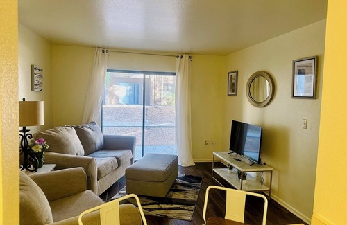 East Mesa Apartment | Chic 1-bedroom with WiFi and AC in vibrant Mesa