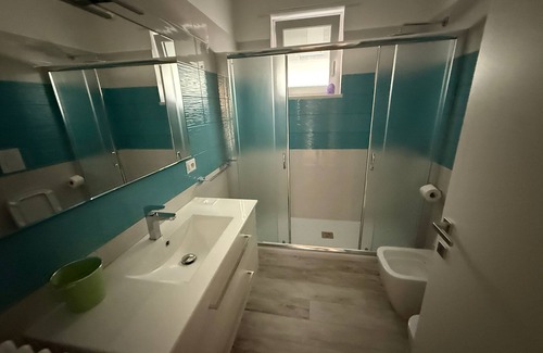 Brindisi Apartment | Chic 2-bedroom apartment with WiFi, AC in charming Brindisi