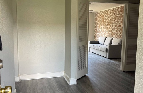 Clodine House | Chic and Cozy 1BR Hideaway