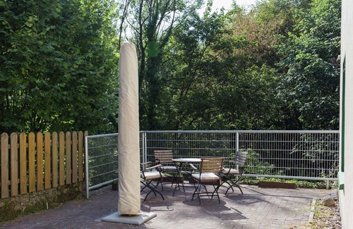 Zersen House | Chic apartment in Hessisch Oldendorf