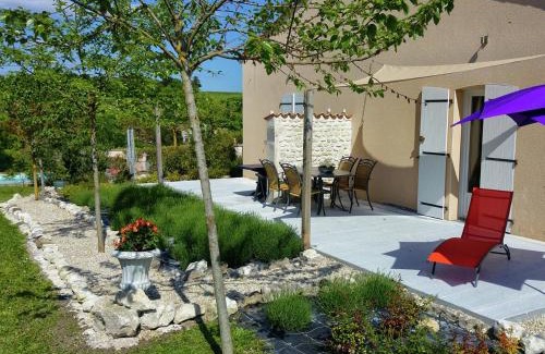 Segonzac House | Chic Apartment in Segonzac with Swimming Pool