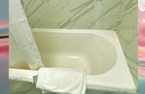 Westlake Apartment | Chic & Cozy Studio for 2! Amazing DTLA Location!