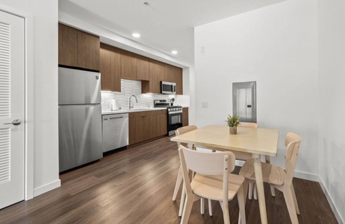 West Gateway Apartment | Chic Downtown Stay + Walk to Beach