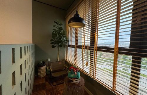 Rawang Apartment | Chic Homestay with Mini Cafeteria at Gamuda Garden