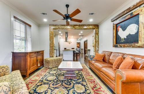 New Roads Apartment | Chic Louisiana Retreat - Balcony and River Views!