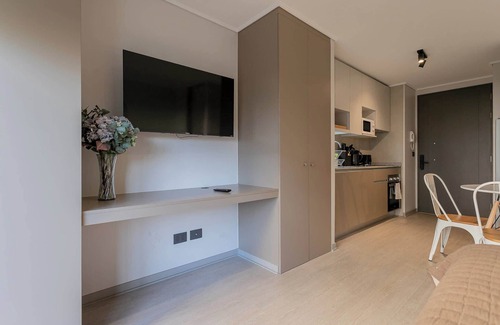 Nunoa Apartment | Chic Retreat in Nunoa | Perfect Studio for 2