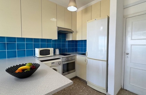 Larnaca City Centre Apartment | Chic Sea View apartment with WiFi and AC in Larnaca Centre