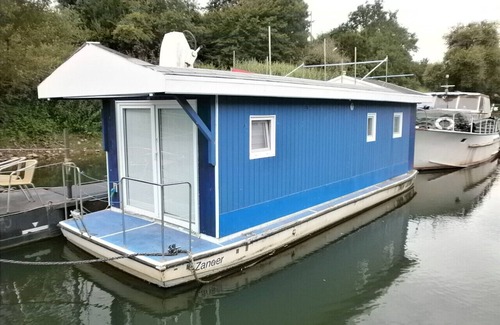 Hersel Boat Rental | Chic sports boat for relaxing