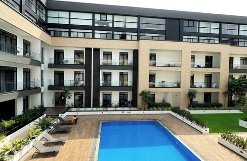 Cantonments Apartment | Chic studio apartment with fitness room and WiFi in soothing Accra