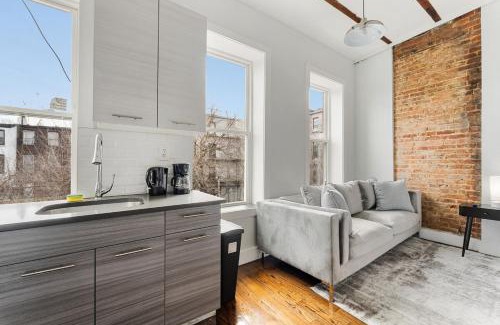 Bedford-Stuyvesant Apartment | Chic Studio in the Heart of Brooklyn