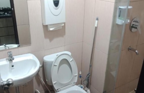 Surabaya Apartment | Chic Studio Room 35