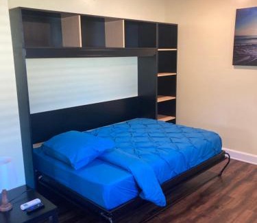 Ridge Wood Heights House | Chic studio with WI FI and AC