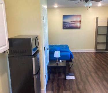 Ridge Wood Heights House | Chic studio with WI FI and AC