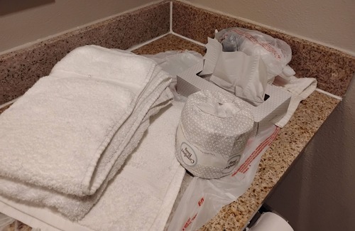 Clodine Resort | Chic suite in superb Houston with WiFi, AC