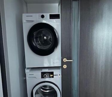 Alba Iulia Apartment | Chic Urban Retreat