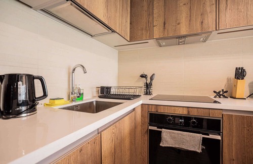 Apoquindo Apartment | Chic Urbant: Unique Stay Manquehue - 2BR Modern Design