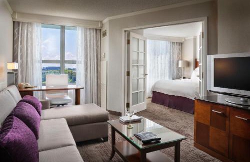 Deerfield Hotel | Chicago Marriott Suites Deerfield