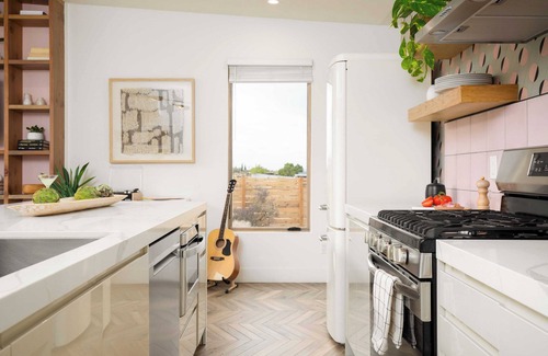 Joshua Tree House | Chicory by Avantstay Modern Desert Retreat w/Hot Tub