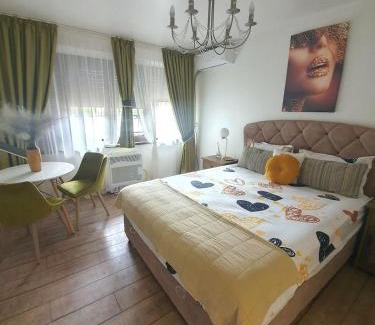 Galati Apartment | ChicStudio feel at home