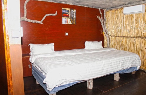 Chief's Island House | Chief's Guest House