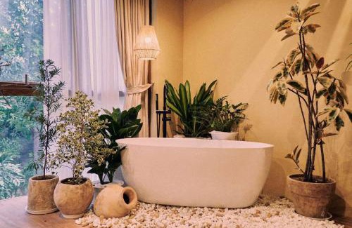 Old Quarter Apartment | Chill Home & Spa