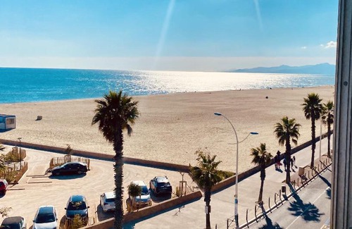 La Jetee Apartment | "CHILL" magnifique vue sur la mer et le port au coeur de la ville en première ligne