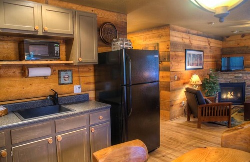 Sautee Nacoochee Cabin | Chimney Mt 2 | 2BR Cabin, Dog Friendly w/Hot Tub and Fireplace. Near Helen GA