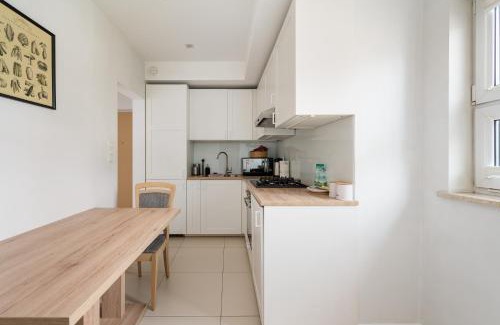 Mokotow Apartment | Chocimska Urban Peace Apartment by BookingHost