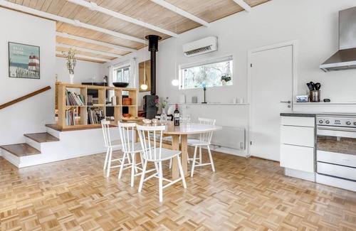 Snogebaek House | "Christella" - 200m from the sea by Interhome