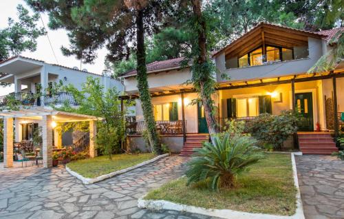 Potos Apartment | Christin Appartments