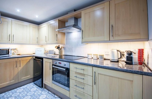 Blakeney Cottage | Christmas Cottage two bedroom Beautiful vintage village cottage.