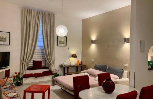 Rione XIV Borgo Apartment | Chroma Apt Farinone 28