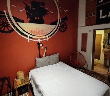 Malecon Hotel | Chuchumbé Hotel & Hostal