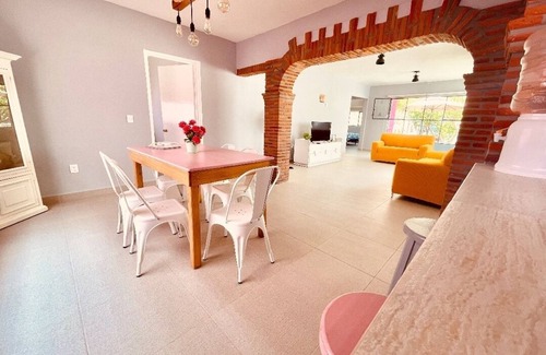 Las Quintas House | CHULA Boutique-House/AC/Barbecue & Pool/10min from Cuernavaca