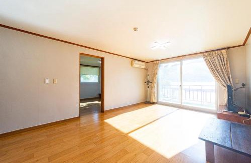Namsan House | Chuncheon Pulbitgrim Pension