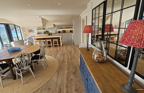 St. Mawes Cottage | Chupra - sleeps 8 guests in 4 bedrooms