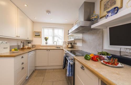 West Compton House | Church Cottage