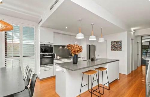 Subiaco House | Churchill House Subiaco